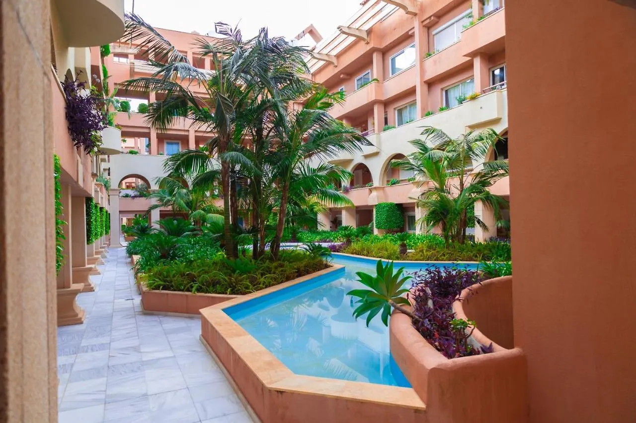 Apartamento Magna Marbella 0*,  España